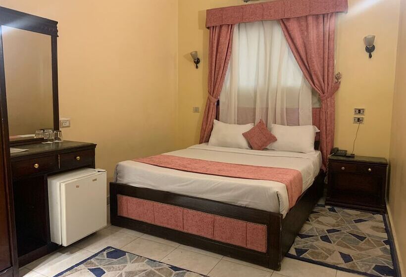 اتاق کلاسیک با تخت دونفره, Holidays Express