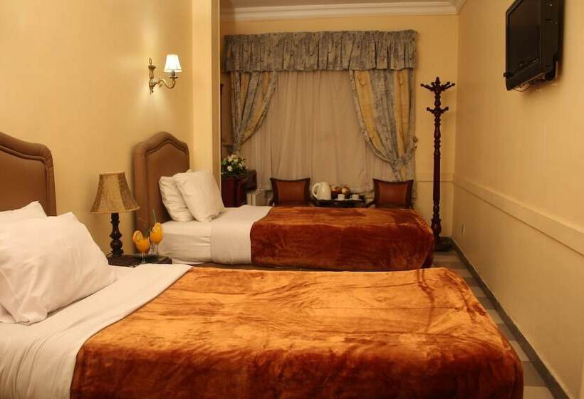 اتاق سوپریور, Holidays Express