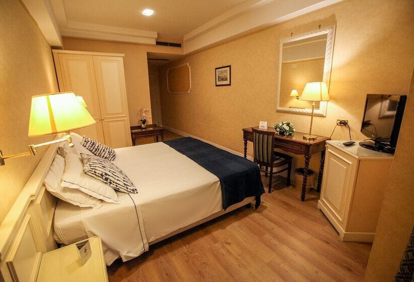 Номер Стандарт, I Gigli