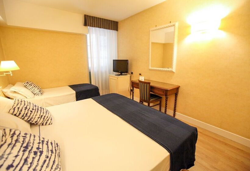 Номер Стандарт Трехместный, I Gigli