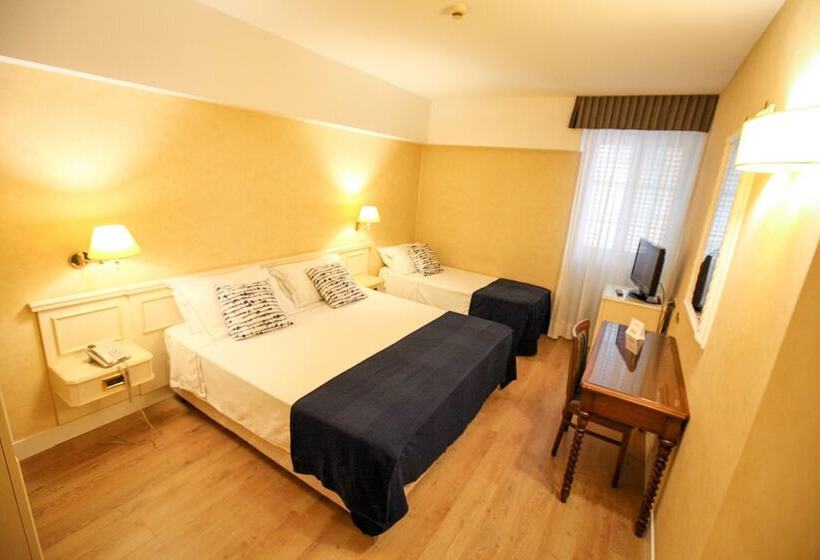 Номер Стандарт Трехместный, I Gigli