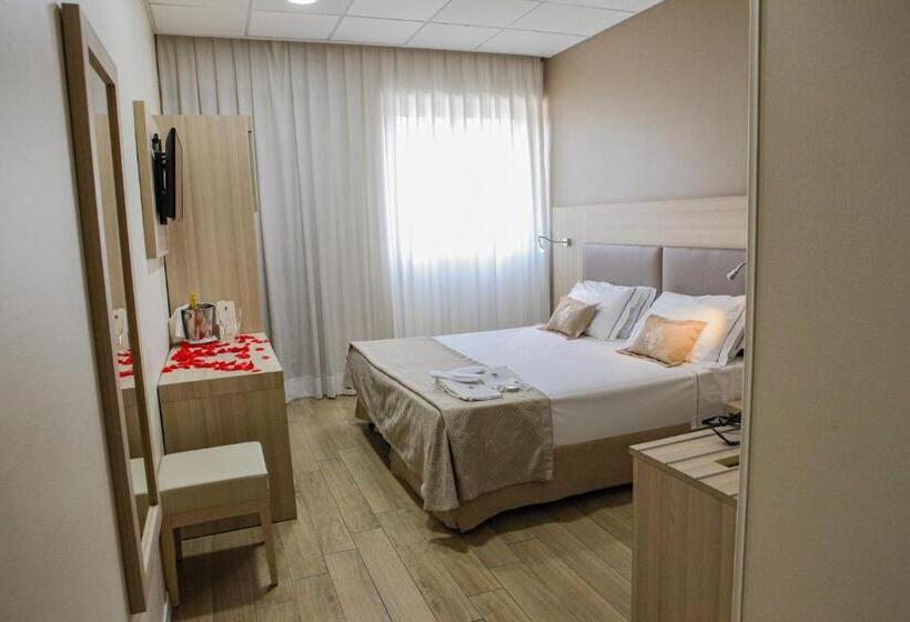 Номер Superior, I Gigli