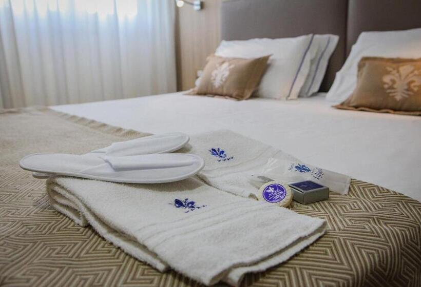 Номер Superior, I Gigli