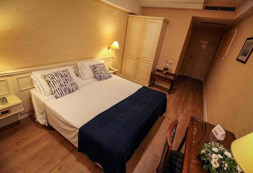 Номер Стандарт, I Gigli