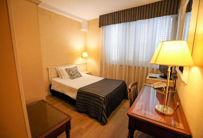 Номер Стандарт Индивидуальный, I Gigli