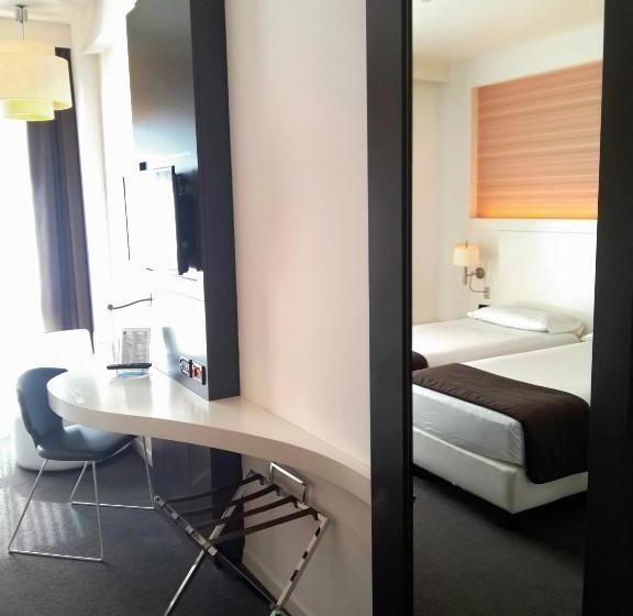 اتاق استاندارد, Ih Hotels Roma Z3