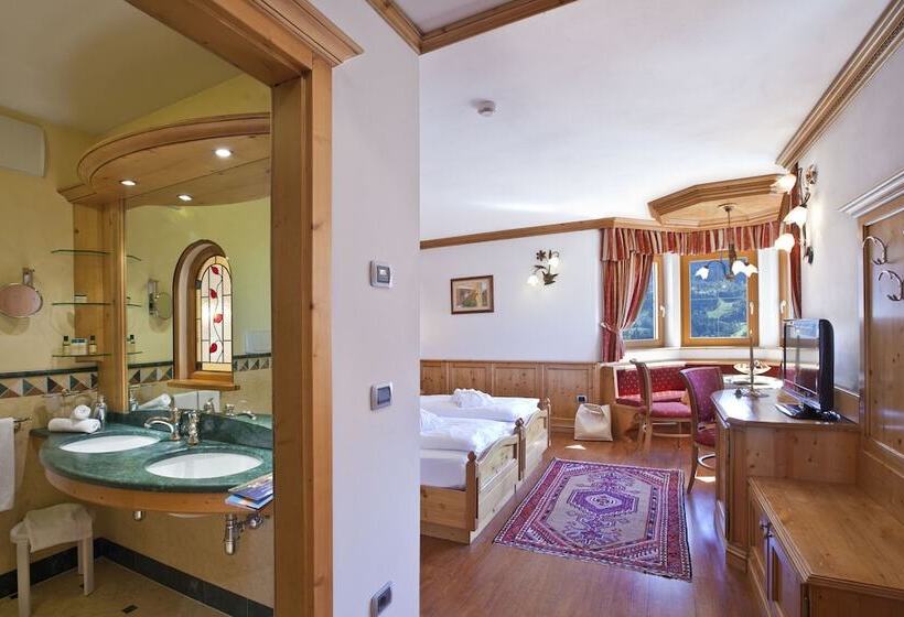산전망 주니어 스위트, Lagorai Resort & Spa