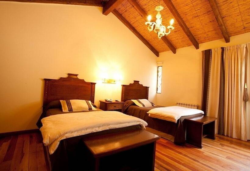 Номер Deluxe, Marques De Tojo