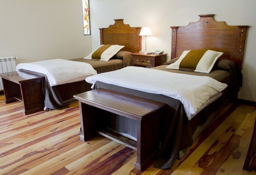 Номер Deluxe, Marques De Tojo