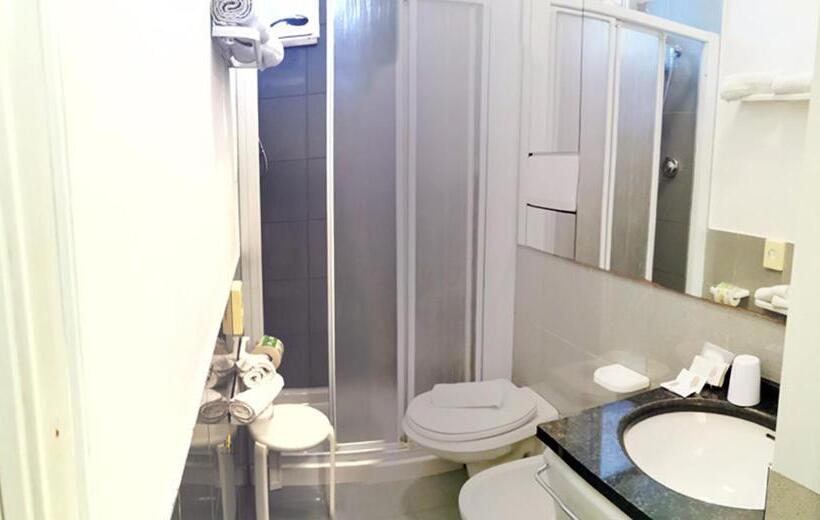 ファミリールーム, Nives