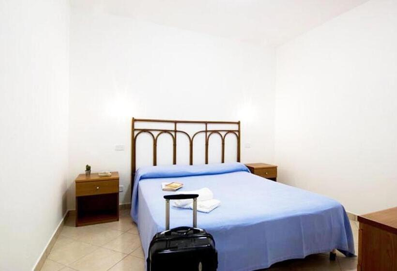 דירת שני חדרים, Villaggio Le Palme