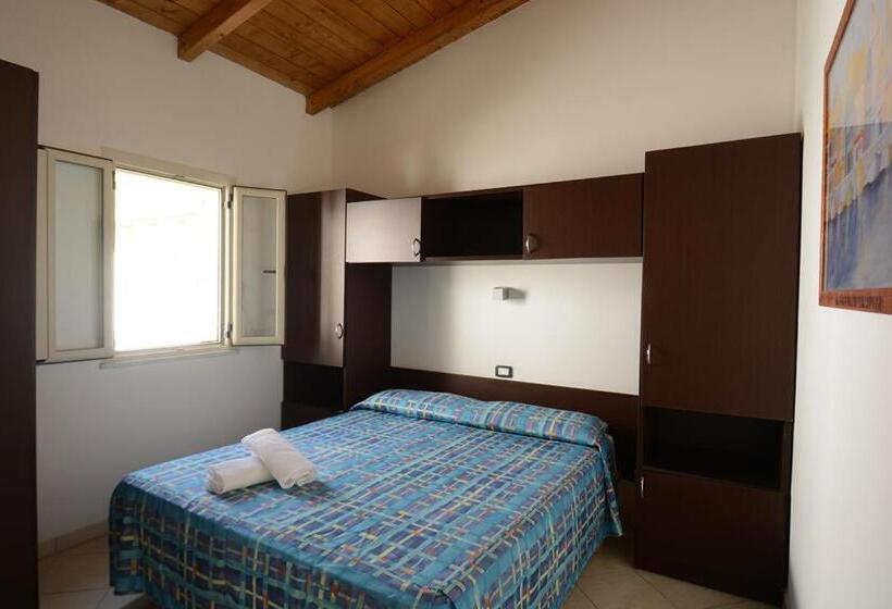 בית, 2 חדרי שינה, Villaggio Le Palme