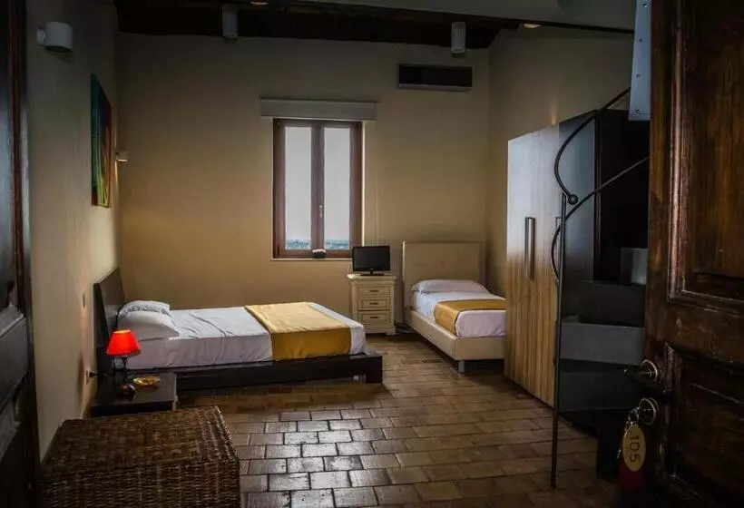 スタンダードトリプルルーム, Relais Hotel Palazzo Castriota