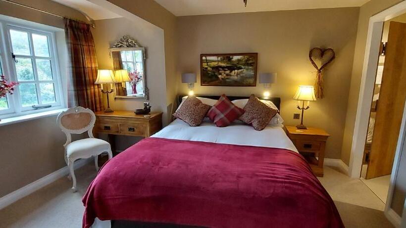 1 Yatak Odalı Delüks Daire, Glyn Isa Country House B&b And Self Catering Apartments