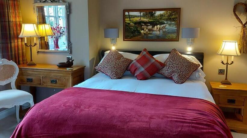 1 Yatak Odalı Delüks Daire, Glyn Isa Country House B&b And Self Catering Apartments