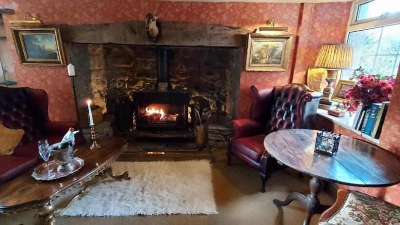 Bahçe Manzaralı Standart Oda, Glyn Isa Country House B&b And Self Catering Apartments