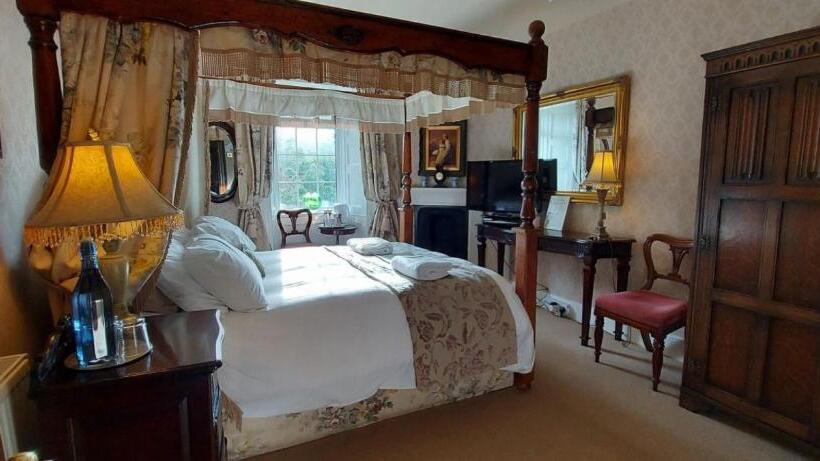 Bahçe Manzaralı Standart Oda, Glyn Isa Country House B&b And Self Catering Apartments