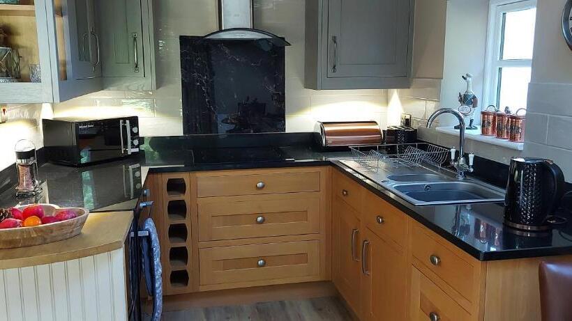 1 Yatak Odalı Delüks Daire, Glyn Isa Country House B&b And Self Catering Apartments