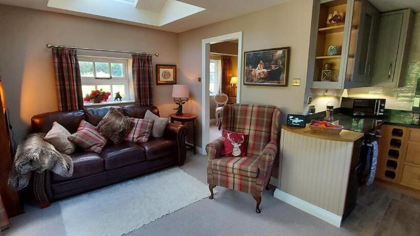 1 Yatak Odalı Delüks Daire, Glyn Isa Country House B&b And Self Catering Apartments