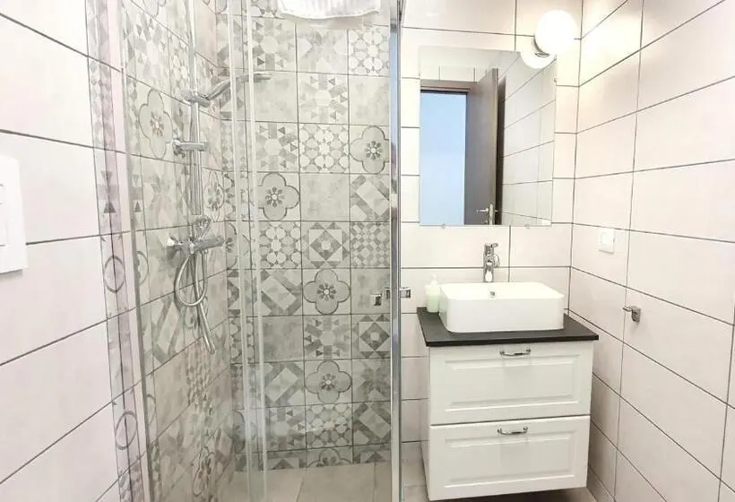 اتاق استاندارد, Interno1 Bari Policlinico