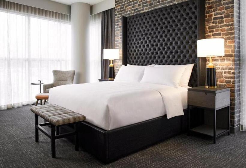 Люкс Адаптированный для Инвалидов, Archer Hotel Tysons