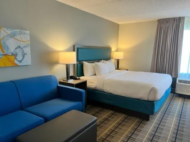 キングサイズベッドのスイートルーム, Mainstay Suites Horsham  Philadelphia