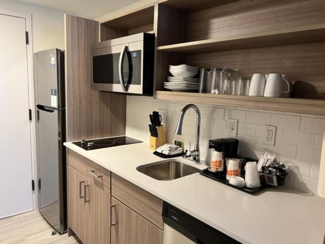 Люкс Кровать Кинг, Mainstay Suites Horsham  Philadelphia
