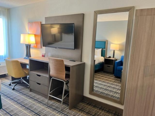 Люкс Адаптированный для Инвалидов, Mainstay Suites Horsham  Philadelphia