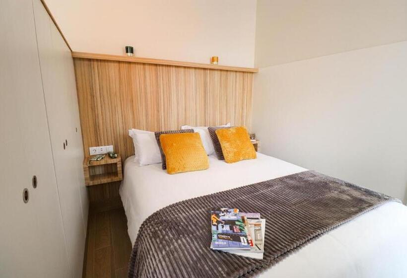 استودیوی استاندارد, Studios Cielo Madrid