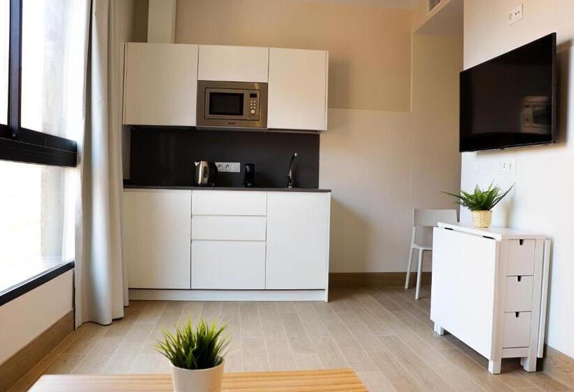 آپارتمان 2 خوابه, Studios Cielo Madrid