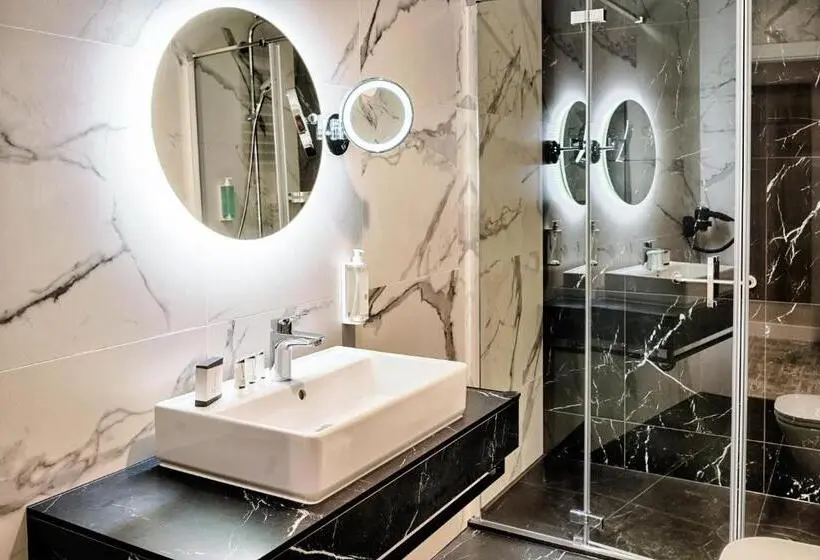 اتاق استاندارد یک نفره, Grand Focus Hotel Szczecin