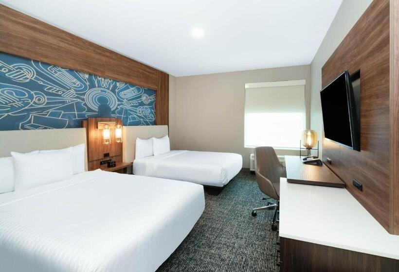 اتاق استاندارد برای معلولان, La Quinta Inn & Suites By Wyndham Nashville Downtown Stadium