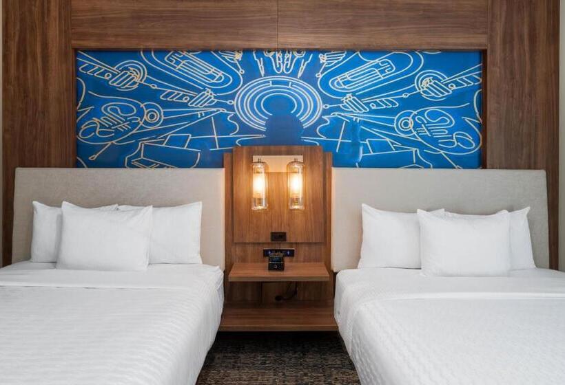 اتاق استاندارد با 2 تخت دوبل, La Quinta Inn & Suites By Wyndham Nashville Downtown Stadium