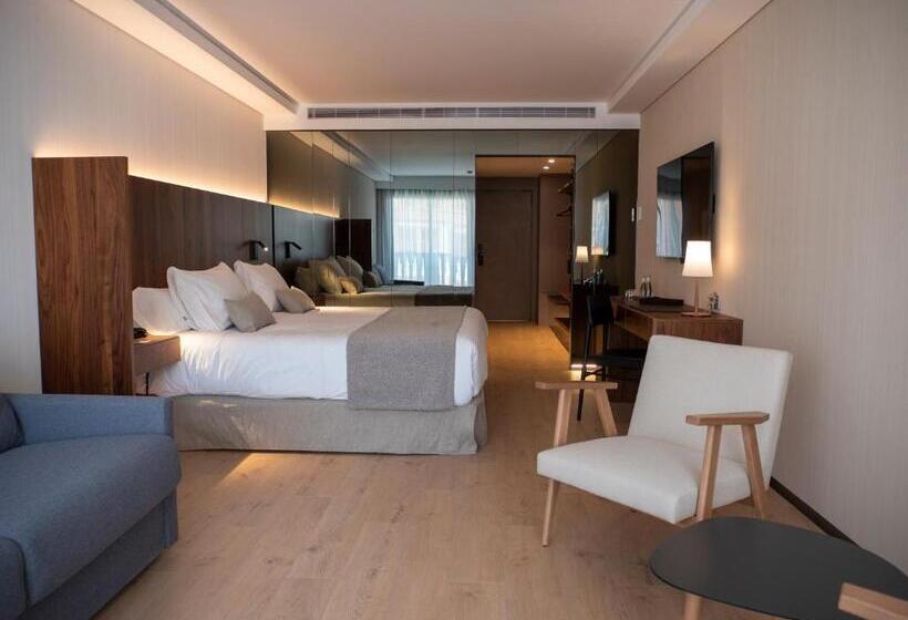 اتاق خانوادگی, Palacio La Marquesa 4 Estrellas Sup