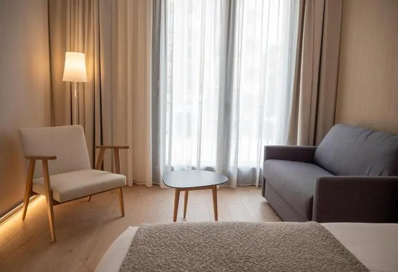 اتاق لوکس با بالکن, Palacio La Marquesa 4 Estrellas Sup
