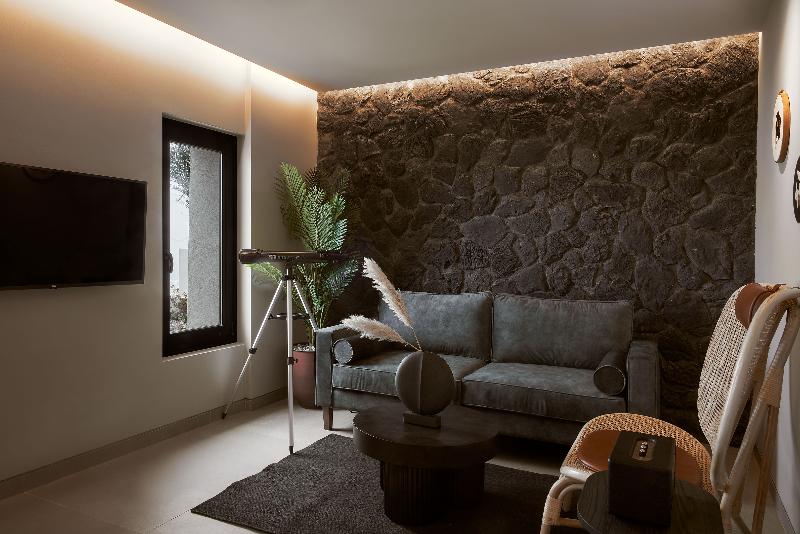 Suite 2 Dormitorios, Apikia Santorini Adults Only