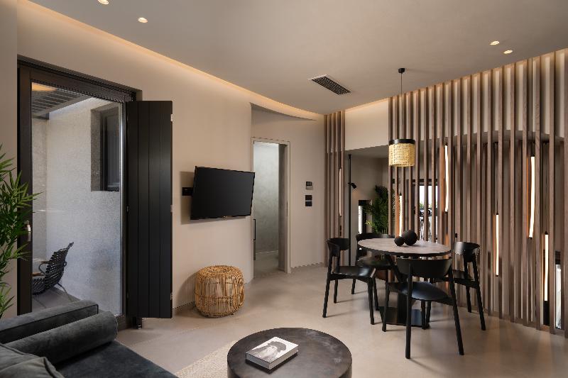 Suite Comfort, Apikia Santorini   Adults Only