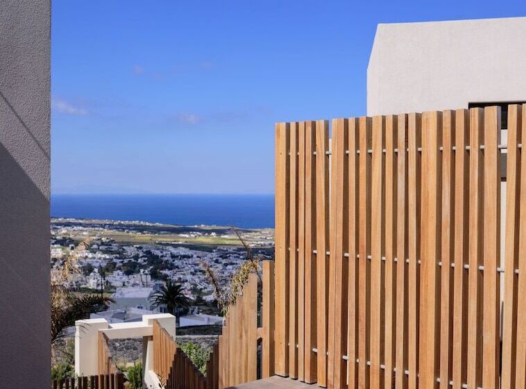 Suite Senior 2 Chambres, Apikia Santorini   Adults Only