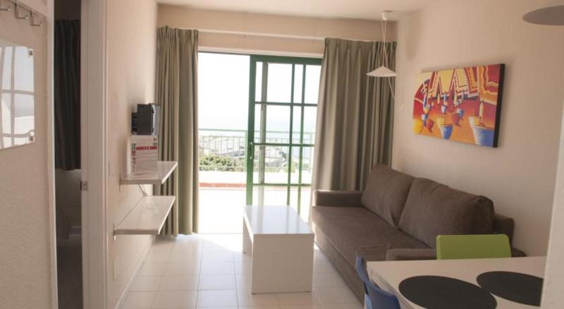 آپارتمان لوکس 1 خوابه, Apartamentos Babalu