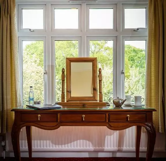 Standard-huone, Barnard House