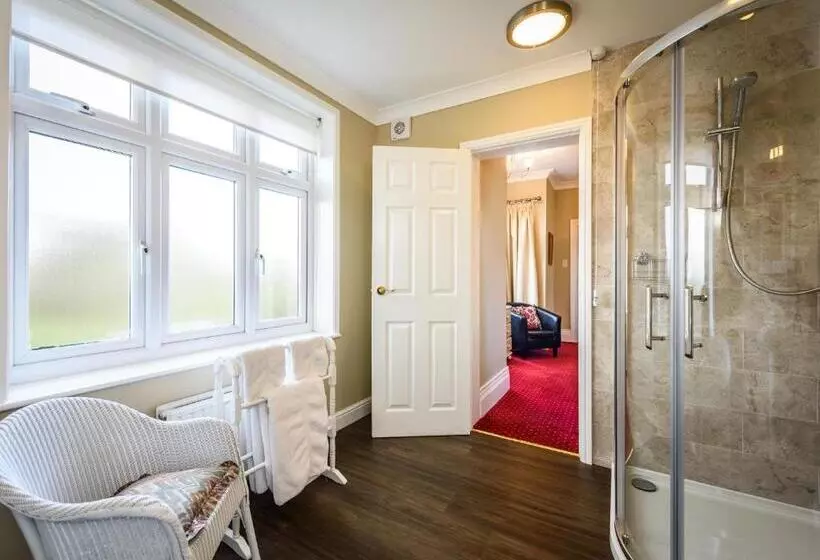 Standard-huone, Barnard House