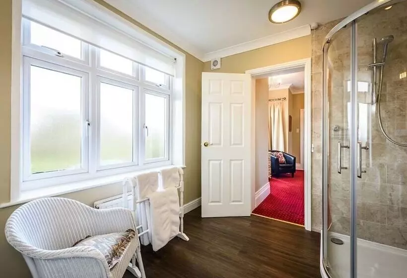 Standard-huone, Barnard House