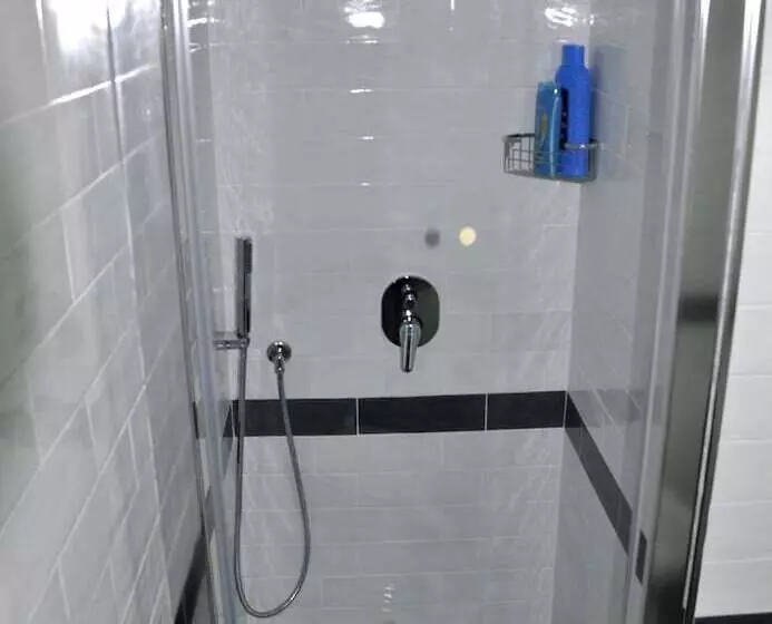 اتاق استاندارد سه نفره, Firenze32