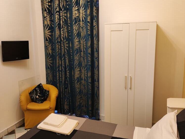 اتاق استاندارد, Firenze32