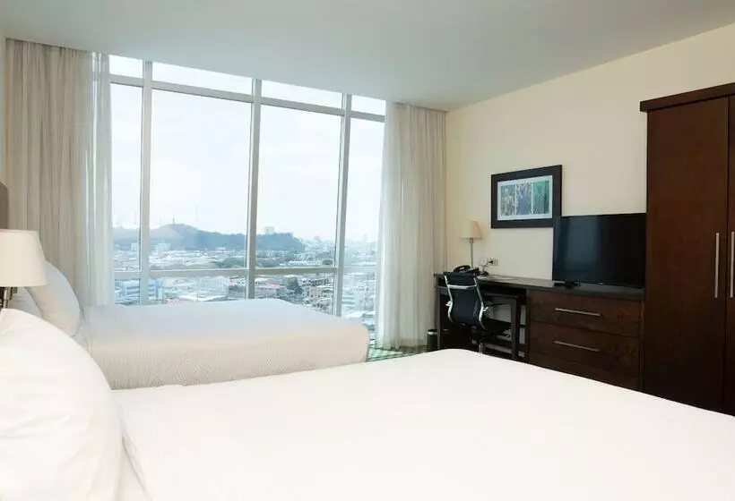 اتاق استاندارد با 2 تخت دوبل, Courtyard By Marriott Guayaquil