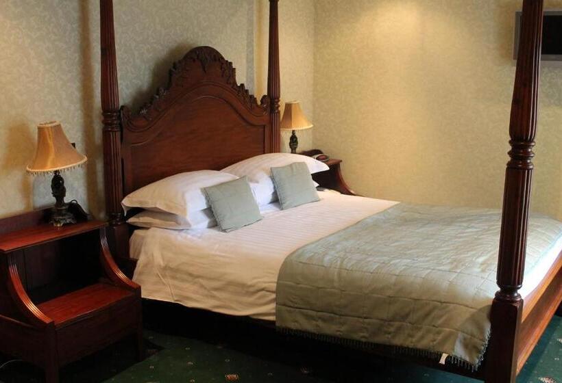 Номер Deluxe Кровать Кинг, The George & Dragon