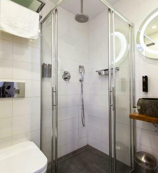 اتاق استاندارد, Quentin Amsterdam