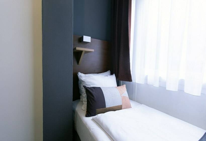 اتاق استاندارد یک نفره, Quentin Amsterdam