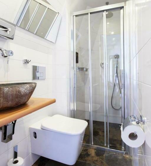 اتاق استاندارد با چشم‌انداز, Quentin Amsterdam