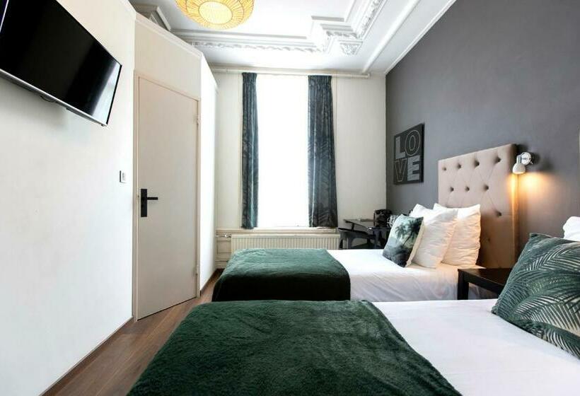 اتاق استاندارد با چشم‌انداز, Quentin Amsterdam